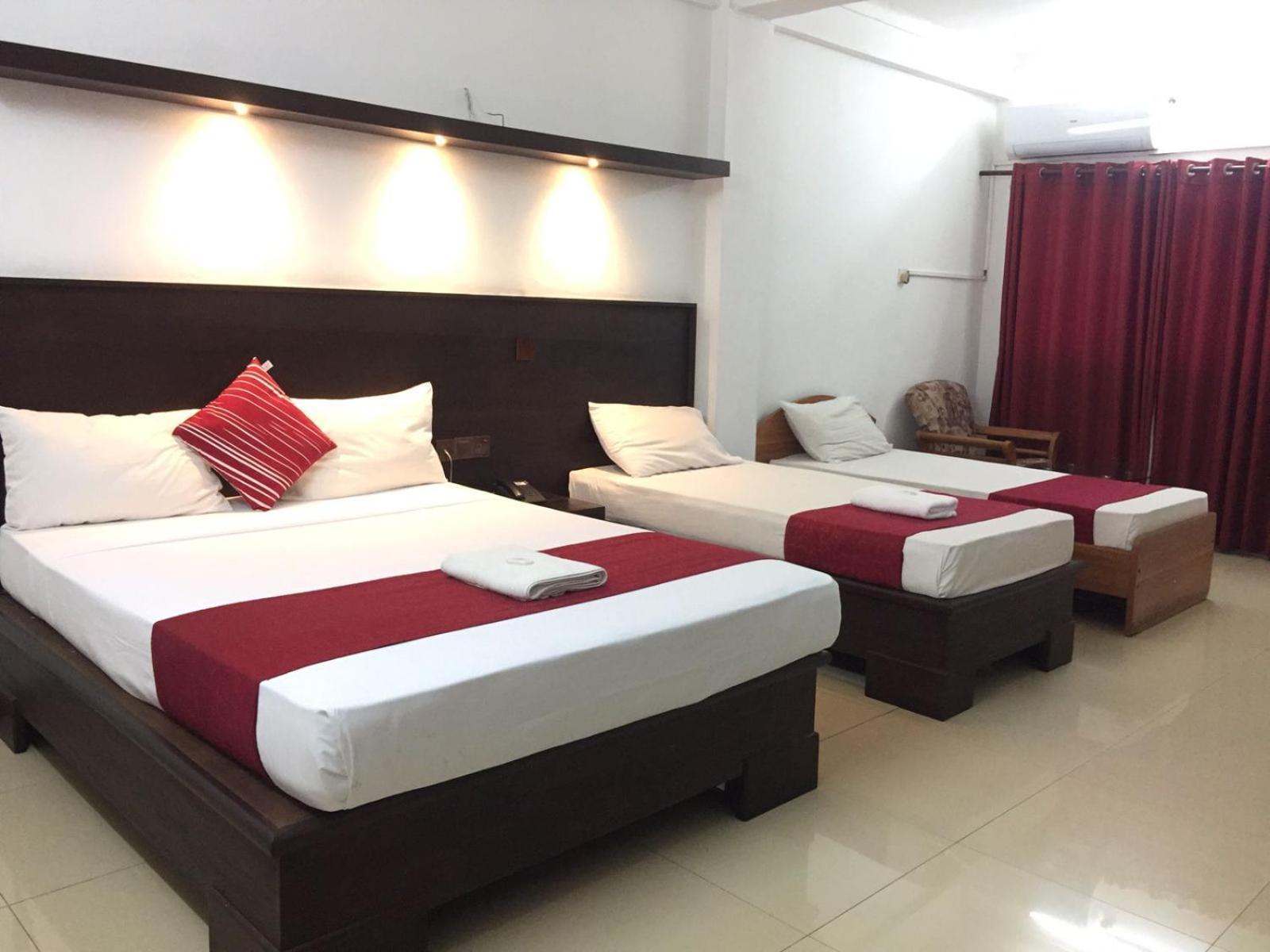 Hotel Nelly Vavuniya Zewnętrze zdjęcie