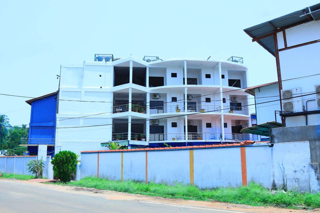 Hotel Nelly Vavuniya Zewnętrze zdjęcie