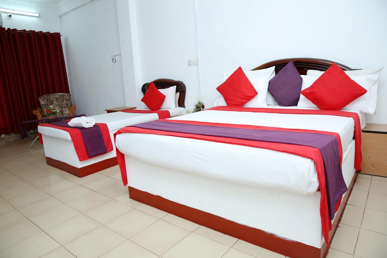 Hotel Nelly Vavuniya Zewnętrze zdjęcie