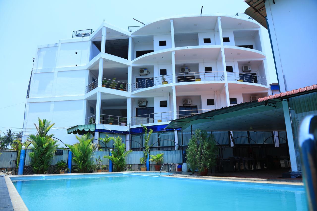 Hotel Nelly Vavuniya Zewnętrze zdjęcie